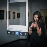 Las plataformas de arte online e Instagram, influencian las compras de arte